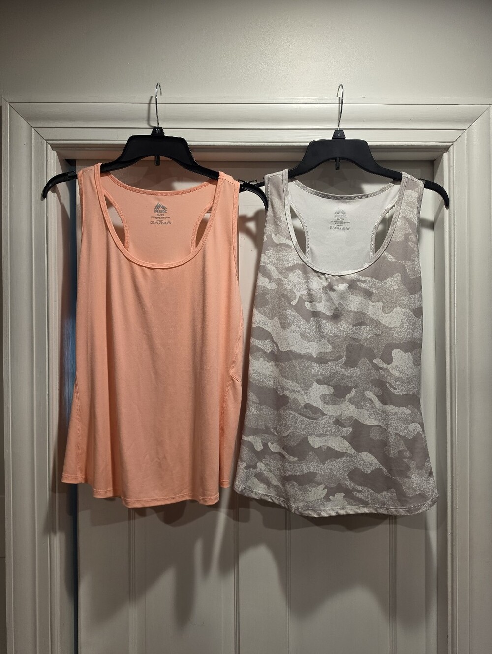 Set Of 2 RBX Tops Size XL